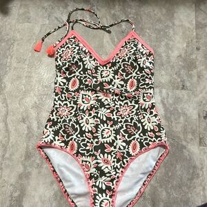 Halter crochet trim swimsuit